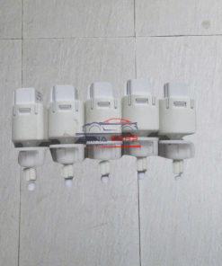 Cong tac chan phanh Zotye T600 Z8 Z8L 4